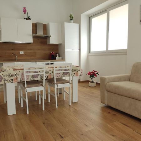 Dimora Gassi White Villa Mola di Bari Buitenkant foto